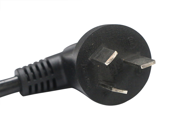 國標(biāo)三插直頭