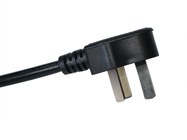 國(guó)標(biāo)三插