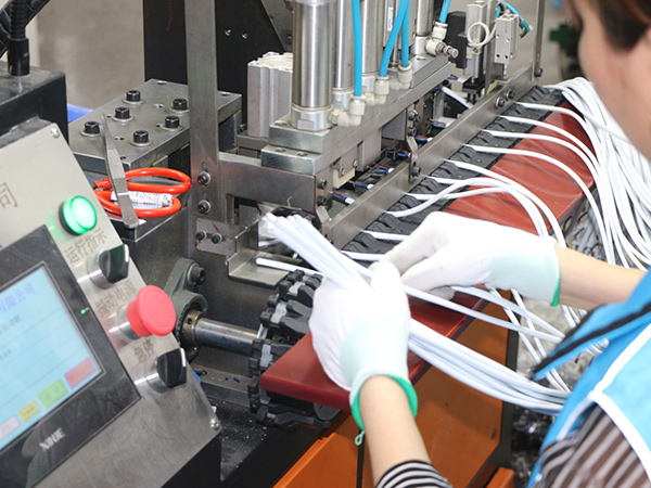 廠(chǎng)房車(chē)間