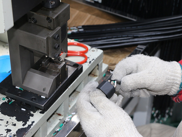 廠(chǎng)房車(chē)間